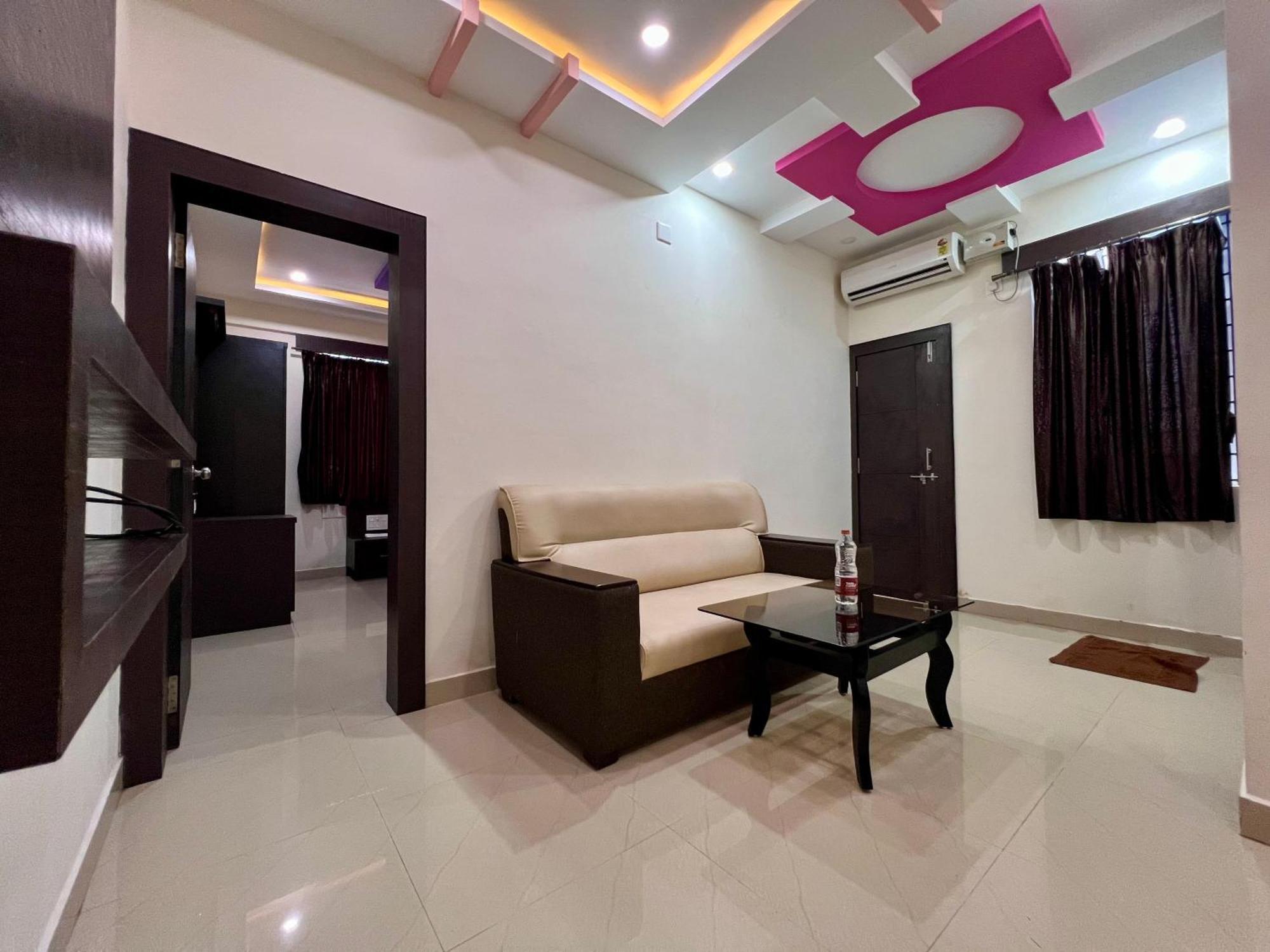 Ratna Sagar Hotel Manipal Eksteriør billede